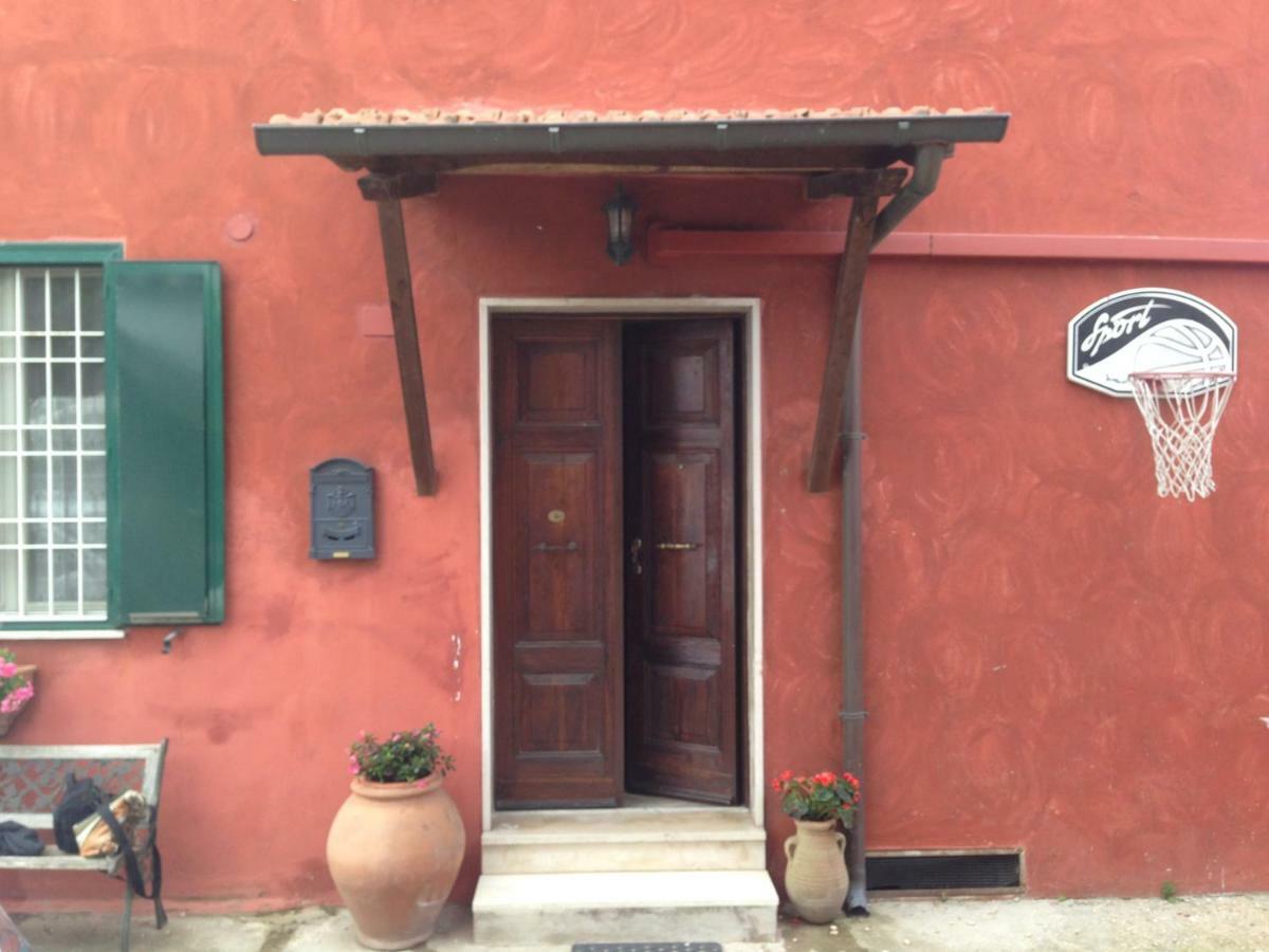 Appia Park Apartament 10 Min Dal Colosseo Roma Esterno foto