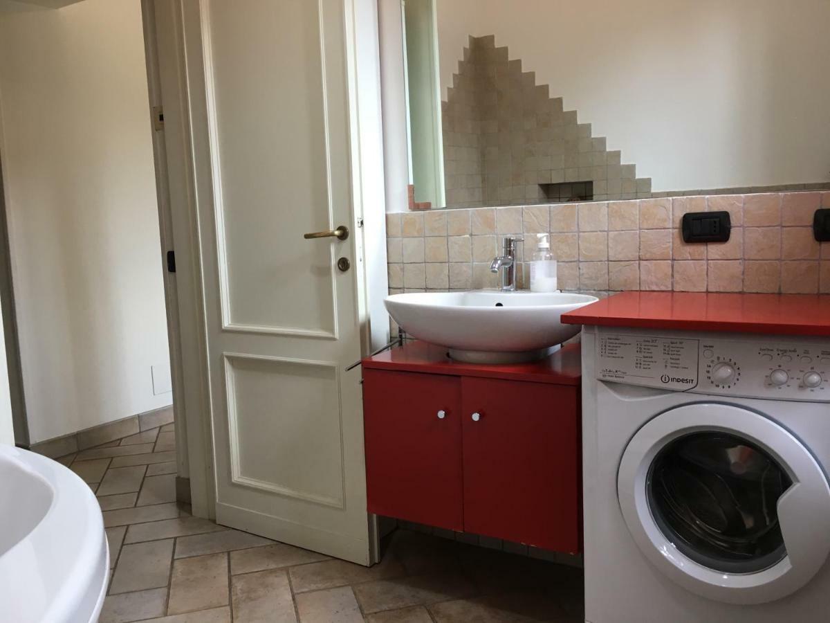 Appia Park Apartament 10 Min Dal Colosseo Roma Esterno foto